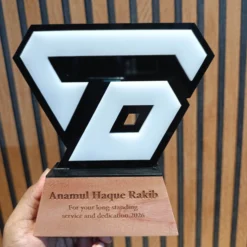 Alternative view of Premium Acrylic Award Crest - A23